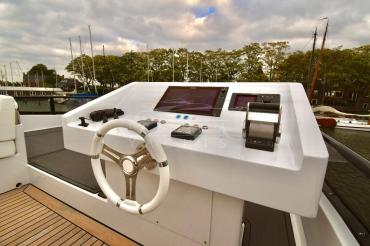 Van der Heijden Phantom 70 Flybridge - фото - 8