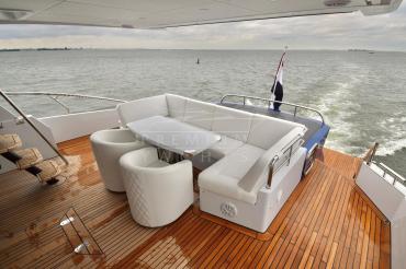 Van der Heijden Phantom 70 Flybridge - фото - 12