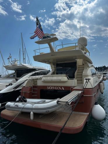 Ferretti 690 Altura (2006) - фото - 1
